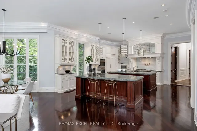 Additional image 9 of 36 Old Yonge St