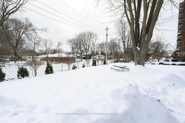 Additional image 30 of 2422 New St Unit 9