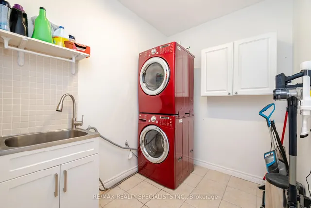 Additional image 7 of 981 Kennedy Circ