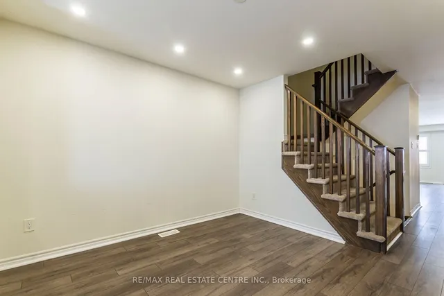 Additional image 7 of 27 Donlamont Circ