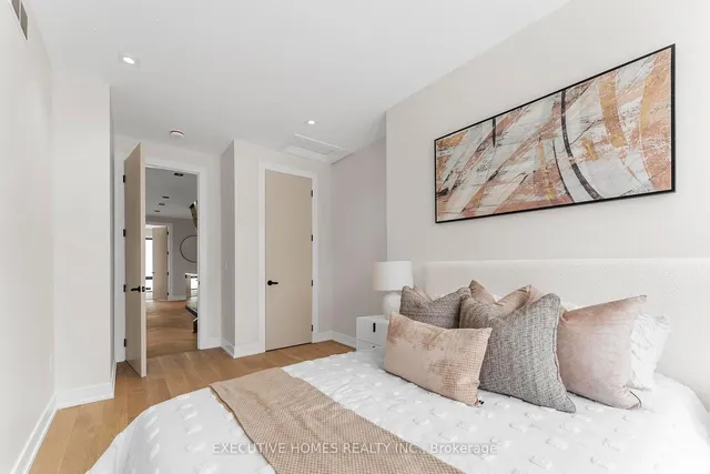 Additional image 30 of 24 Durie St