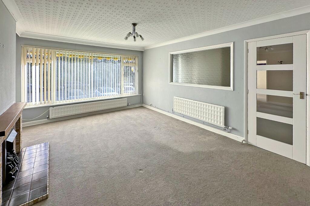 Additional image 6 of Jesmond Avenue, Highcliffe, Dorset. BH23 5AY