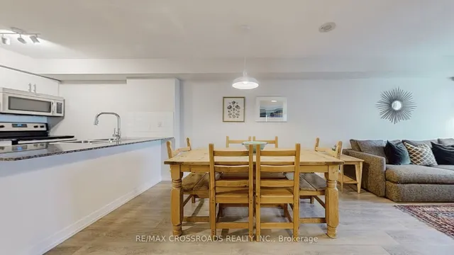 Additional image 16 of 1410 Dupont St Unit 2501