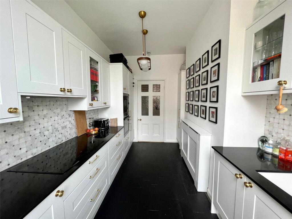 Additional image 6 of Devonshire Place, Eastbourne, BN21