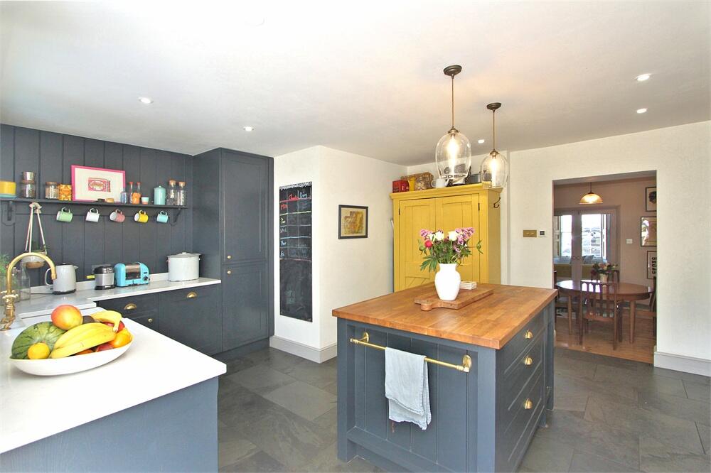 Additional image 10 of High Street, Thornbury, BS35