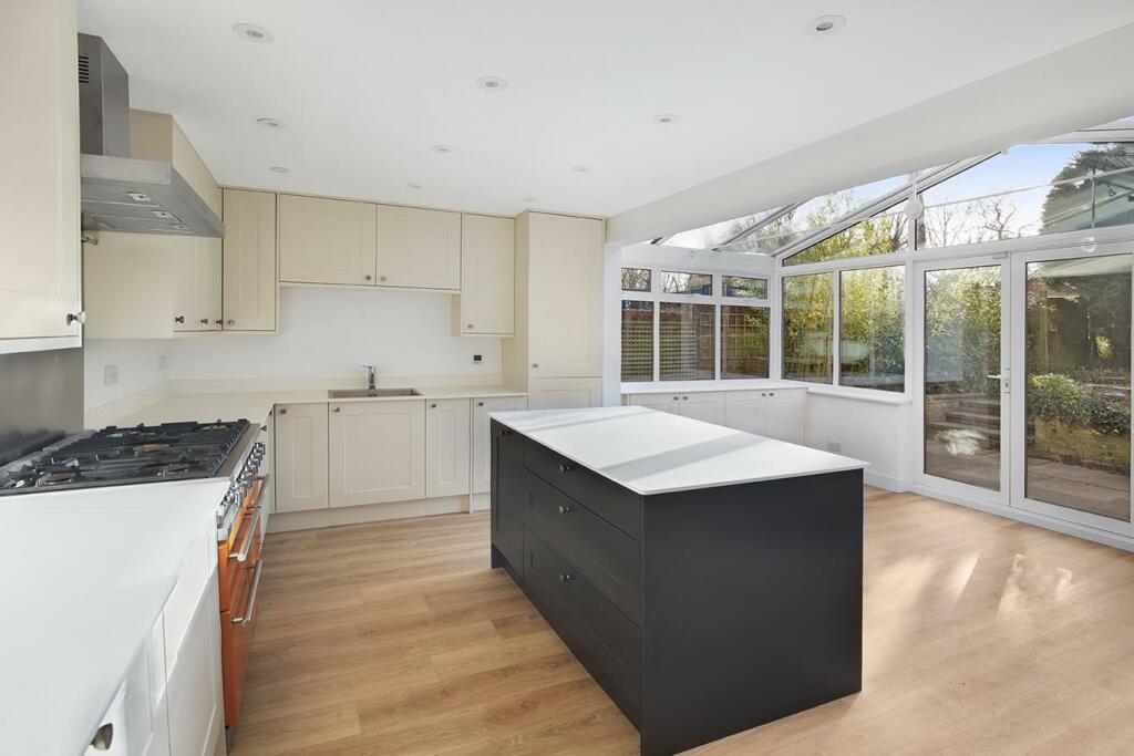 Additional image 7 of Firs Walk, Tewin, Welwyn