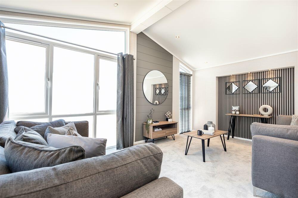 Additional image 7 of Wick Lane,
Christchurch,
Dorset,
BH6 4LE