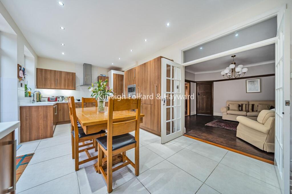 Additional image 4 of Farnaby Road, Bromley