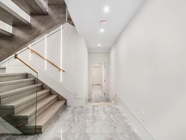 Additional image 38 of 49 Abitibi Ave