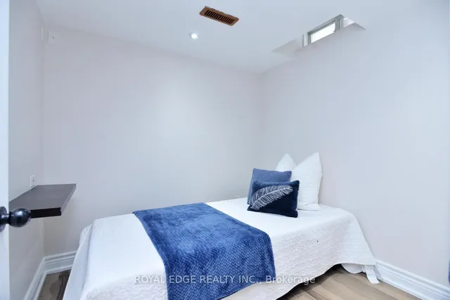 Additional image 36 of 7258 Frontier Rdge