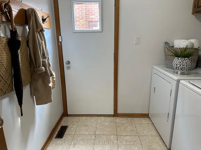 Additional image 10 of 89 Invermarge Dr