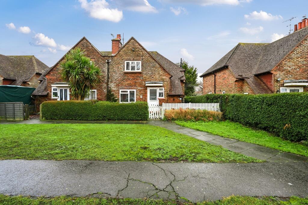 Additional image 3 of Rosslyn Avenue, Shoreham, West Sussex, BN43