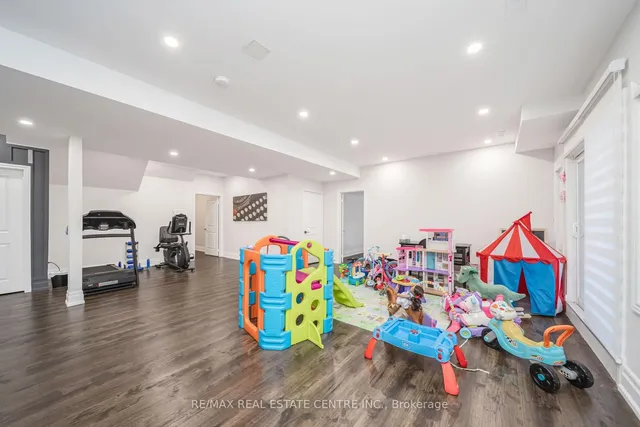 Additional image 40 of 72 BELLADONNA Circ