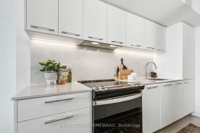 Additional image 12 of 665 Queen St Unit 211