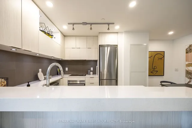 Additional image 12 of 170 Sumach St Unit 807