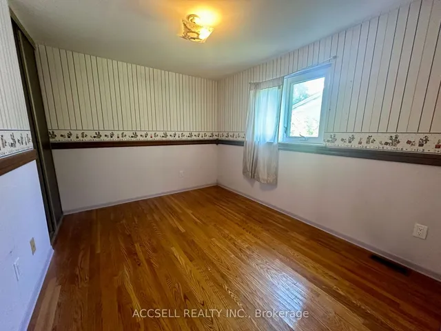 Additional image 26 of 10 Banda Sq