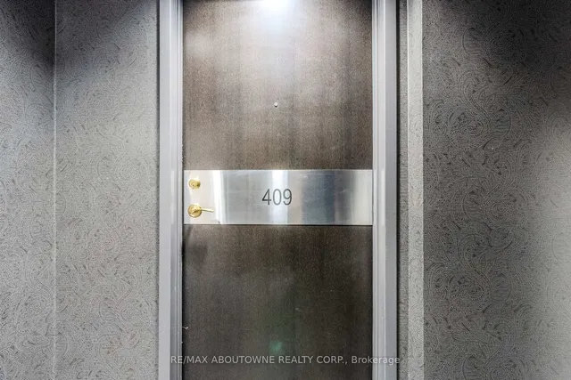 Additional image 34 of 1 Belvedere Crt Unit 409