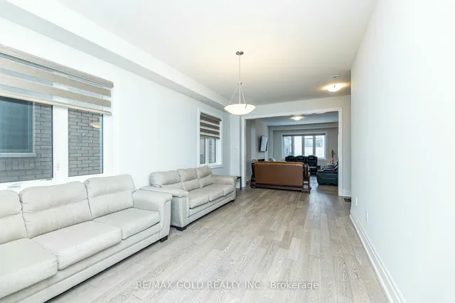 Additional image 11 of 33 Keyworth Cres