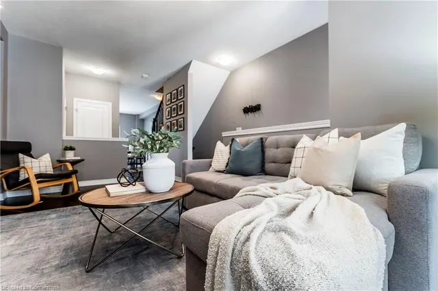 Additional image 11 of 4128 Galileo Common