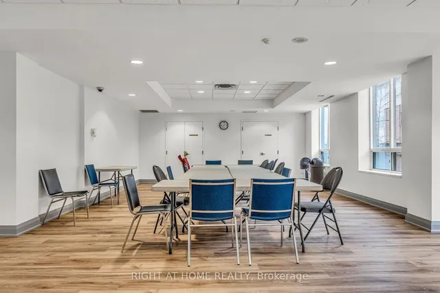 Additional image 33 of 650 Lawrence Ave Unit 522