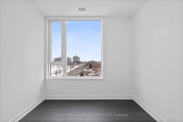 Additional image 12 of 3100 Keele St Unit 623