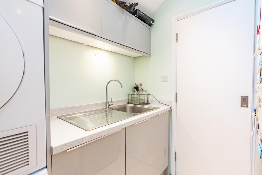 Additional image 6 of Holly Walk, Harpenden, Hertfordshire, AL5