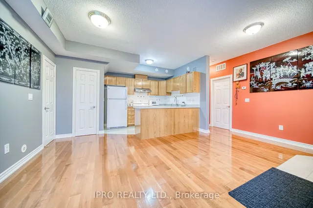 Additional image 17 of 1947 Lawrence Ave Unit #2