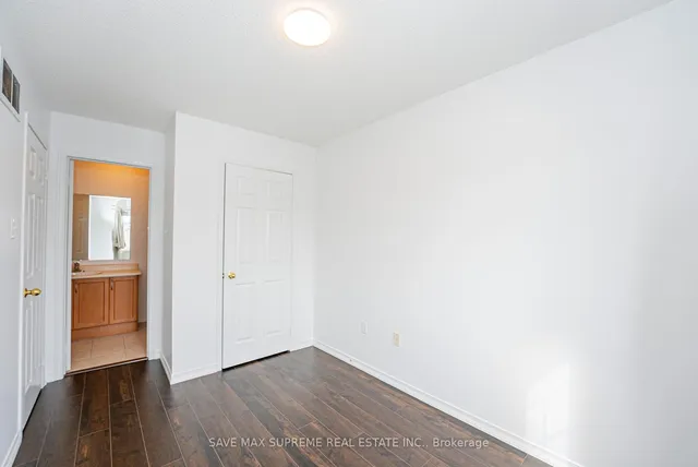 Additional image 32 of 8 Portrush Tr