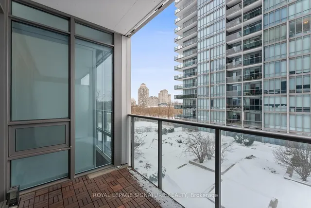 Additional image 29 of 90 Park Lawn Rd Unit 503