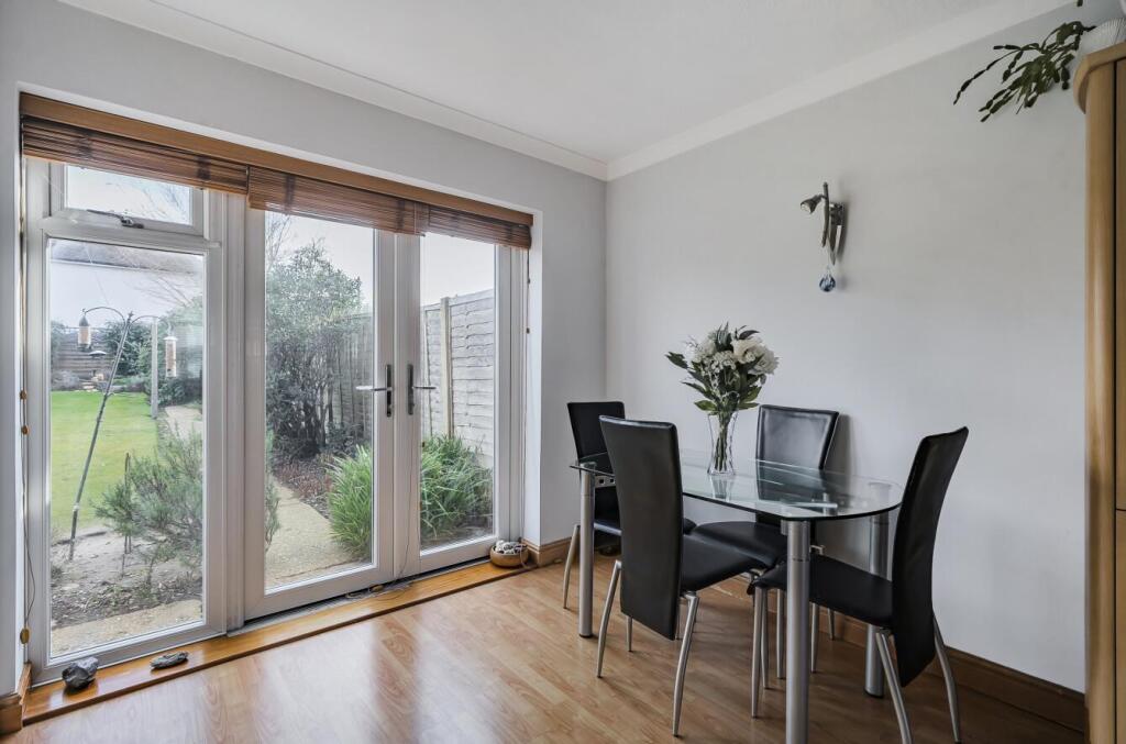 Additional image 8 of Peplins Way, Brookmans Park, Hatfield