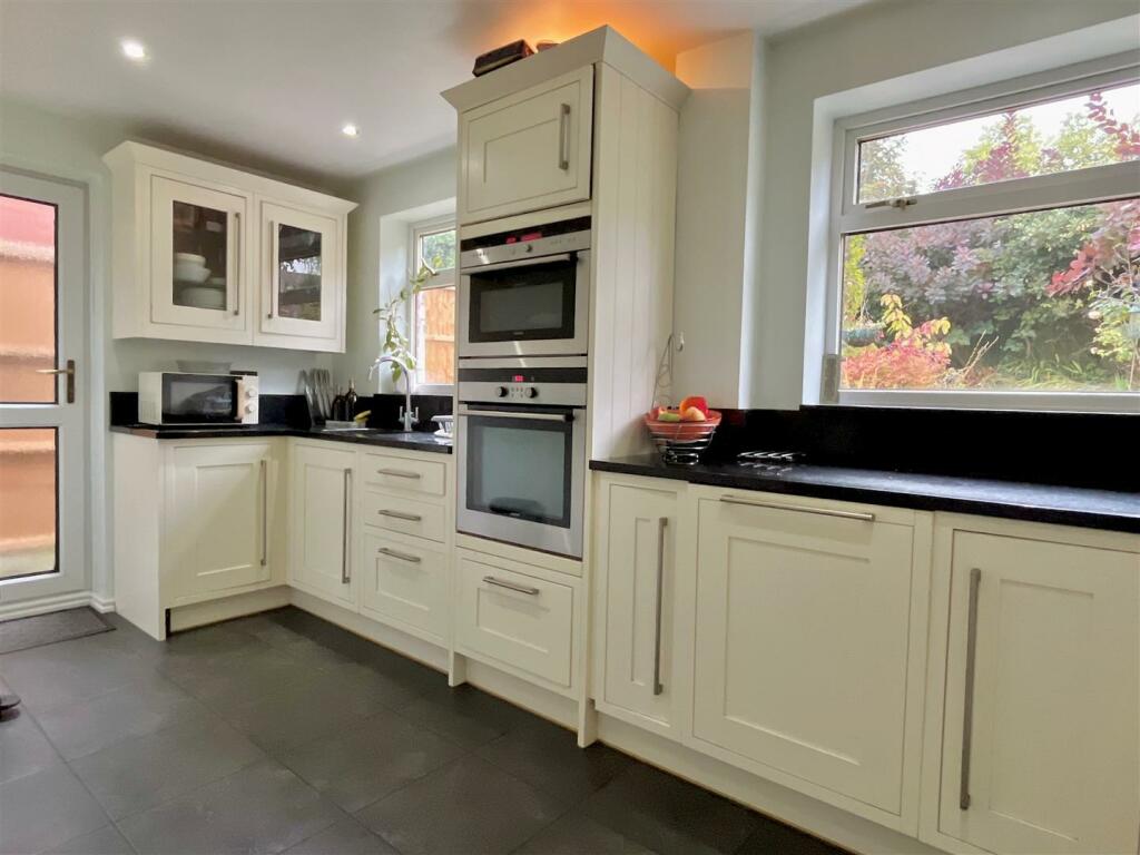 Additional image 7 of Mills Avenue, New Hall, Sutton Coldfield