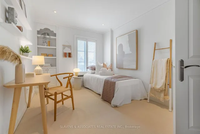 Additional image 23 of 34 Deloraine Ave