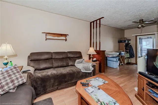 Additional image 3 of 6 Herlan Ave