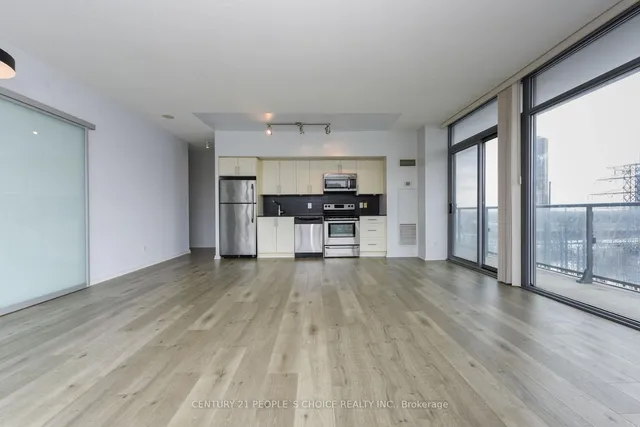 Additional image 11 of 105 The Queensway Unit 610