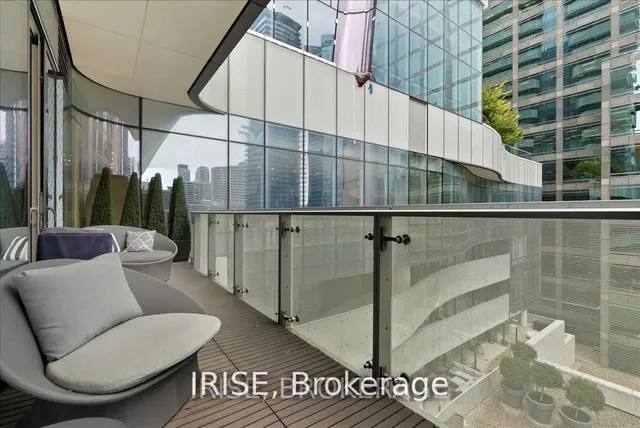 Additional image 31 of 1 Bloor St Unit 506