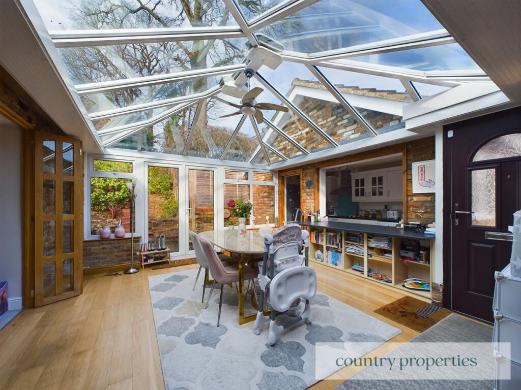 Additional image 2 of Oak Piece, Welwyn, AL6