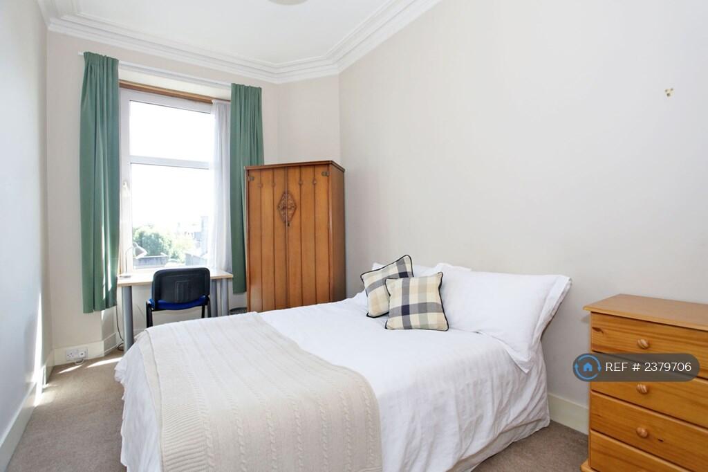 Additional image 6 of Leslie Road, Aberdeen, AB24