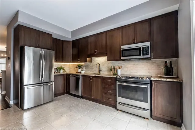 Additional image 15 of 4128 Galileo Common