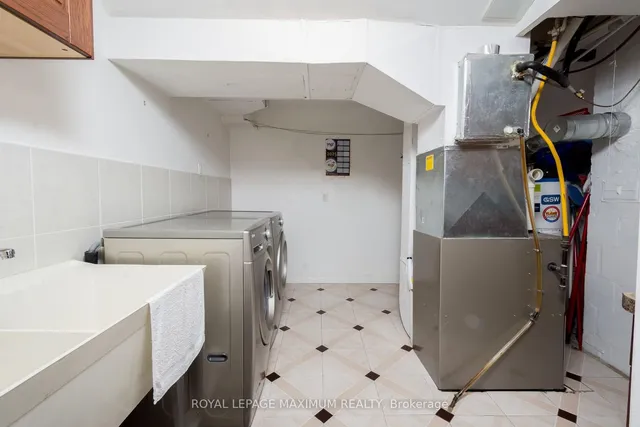 Additional image 36 of 31 Marlington Cres