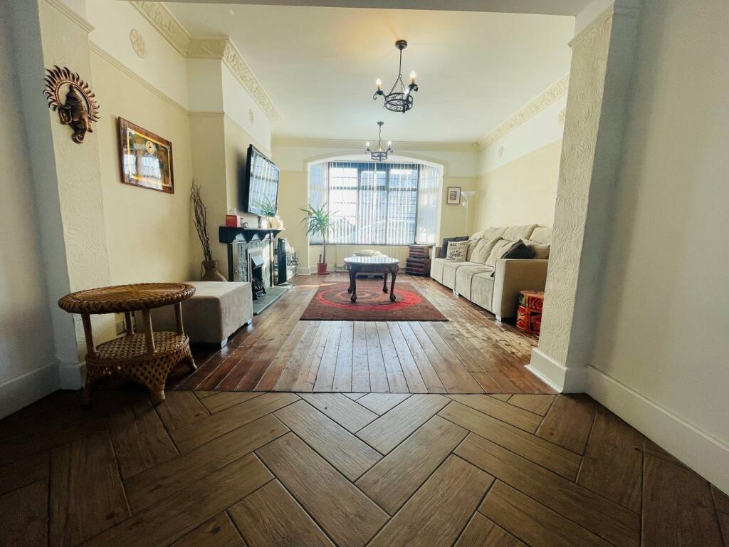 Additional image 5 of Hollyhedge Road, West Bromwich, B71