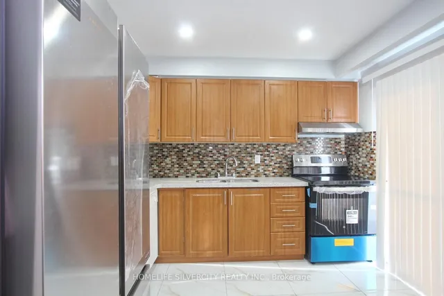 Additional image 14 of 7500 Goreway Dr Unit #37