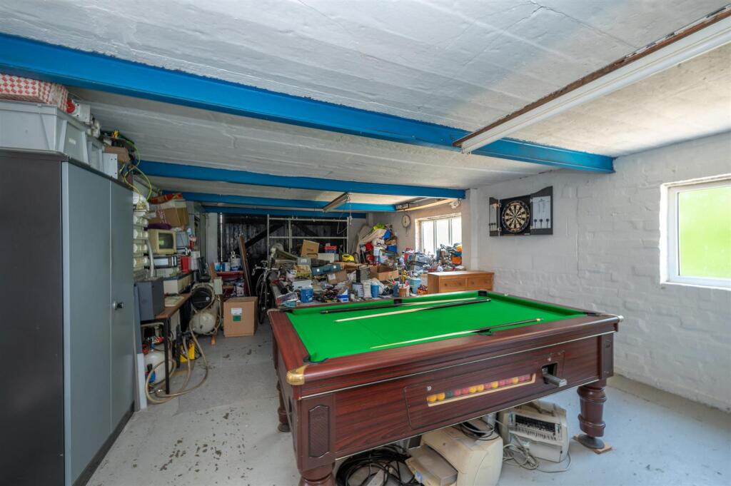 Additional image 52 of Stratford Road, Cranhill