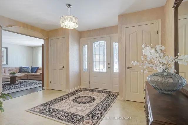 Additional image 5 of 28 Upper Canada Pl