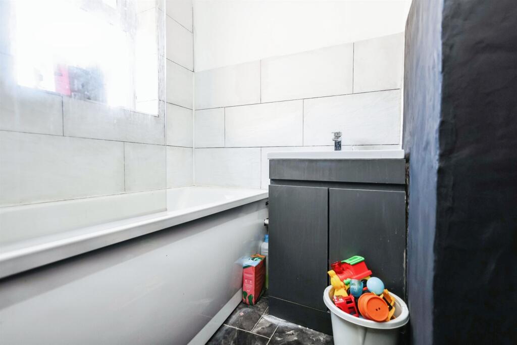 Additional image 9 of Riddfield Road, Birmingham