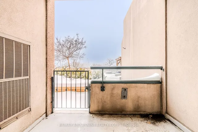 Additional image 29 of 1 Belvedere Crt Unit 409