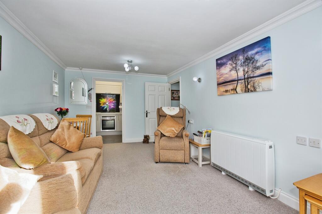 Additional image 4 of South Street, Yeovil