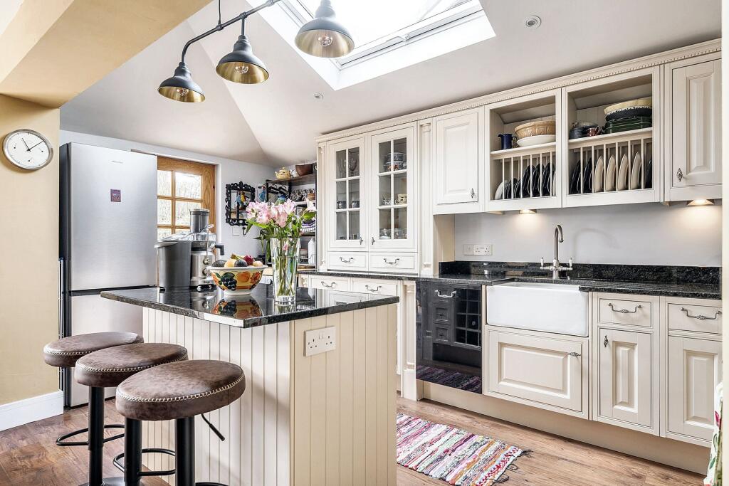 Additional image 17 of Fleur de Lys, Sunnymede Road, Nailsea