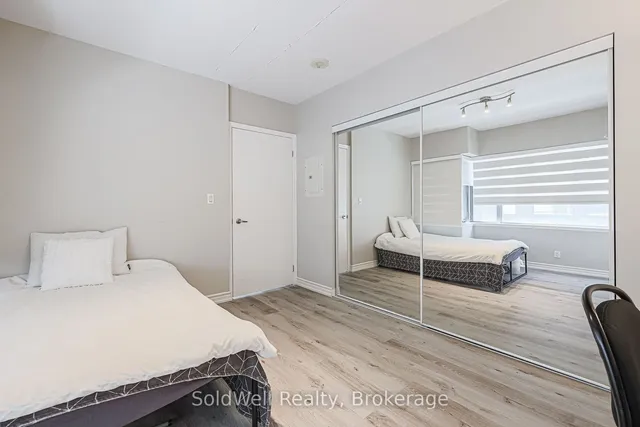 Additional image 24 of 22 Wellesley St Unit 2101