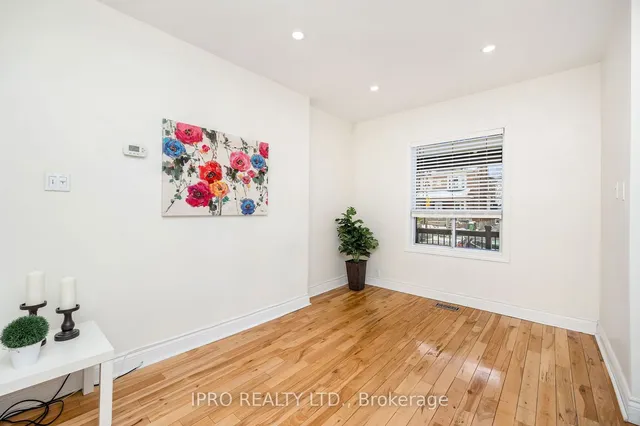 Additional image 5 of 1351 Lansdowne Ave