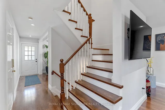 Additional image 15 of 956 Huffman Cres